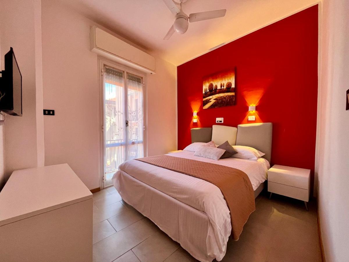 Hotel Alla Fontanella Alassio Bagian luar foto