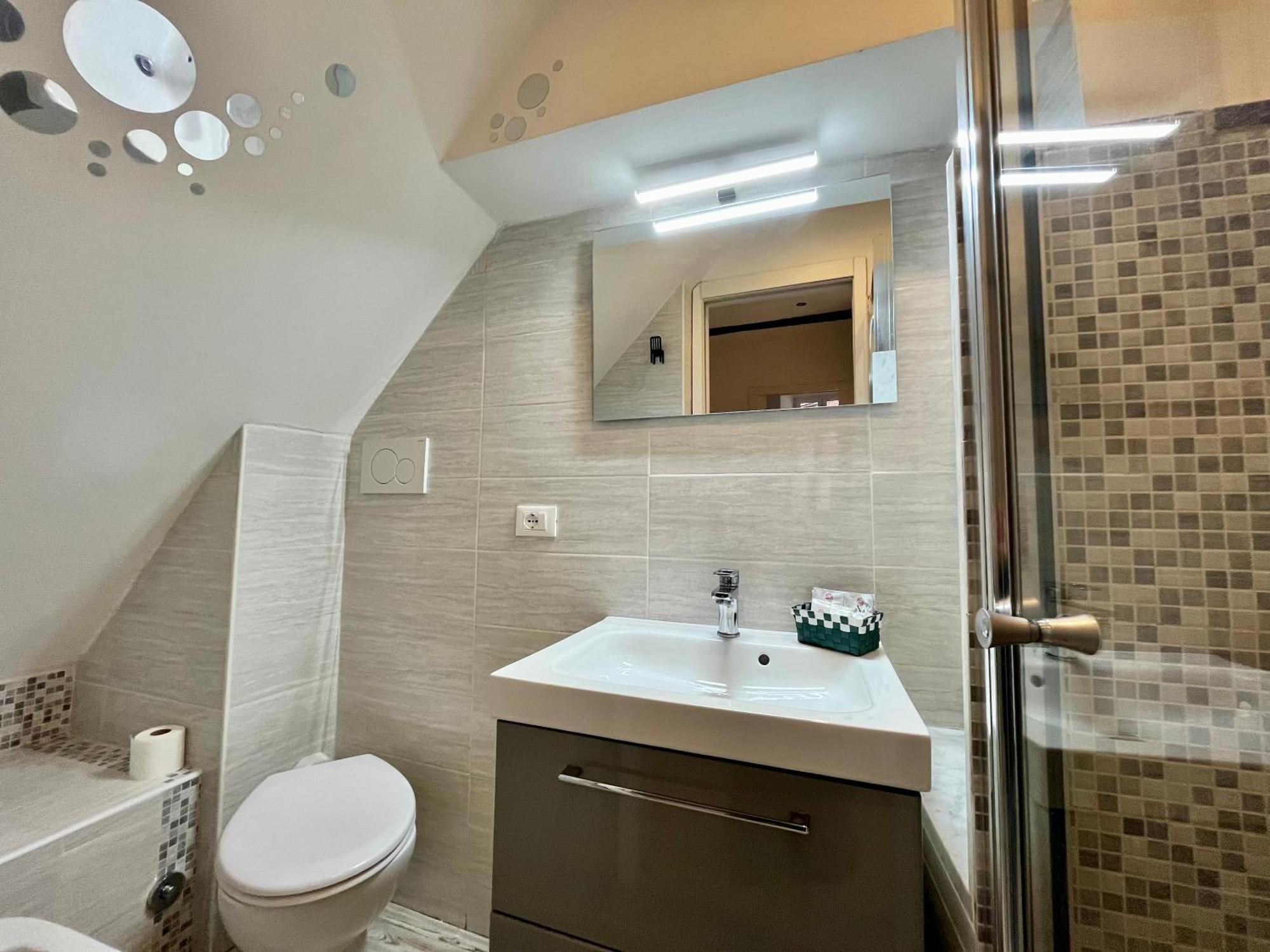 Hotel Alla Fontanella Alassio Ruang foto